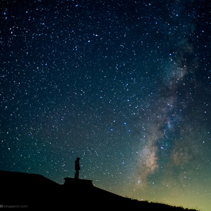 男生将困困申请女生的定眼视频网站
